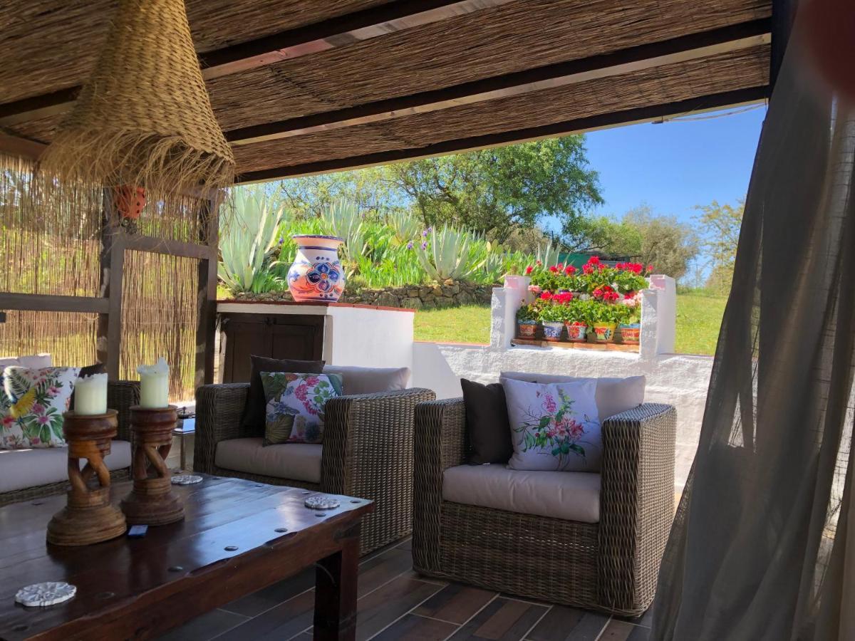 Casa La Alegria 37 Bed and Breakfast Villanueva de Tapia Εξωτερικό φωτογραφία