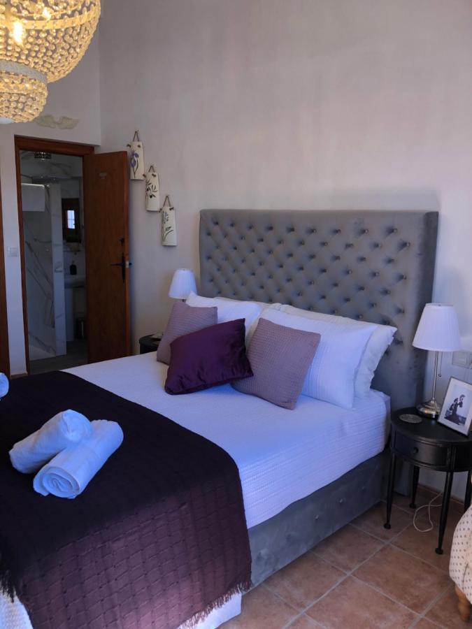 Casa La Alegria 37 Bed and Breakfast Villanueva de Tapia Εξωτερικό φωτογραφία