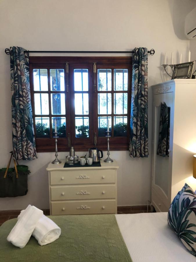 Casa La Alegria 37 Bed and Breakfast Villanueva de Tapia Εξωτερικό φωτογραφία